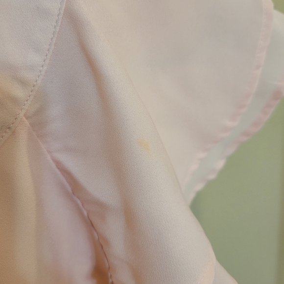 Hello Miss Light Pink Women's Short sleeve Keyhole Flowy top Medium - Picture 6 of 6